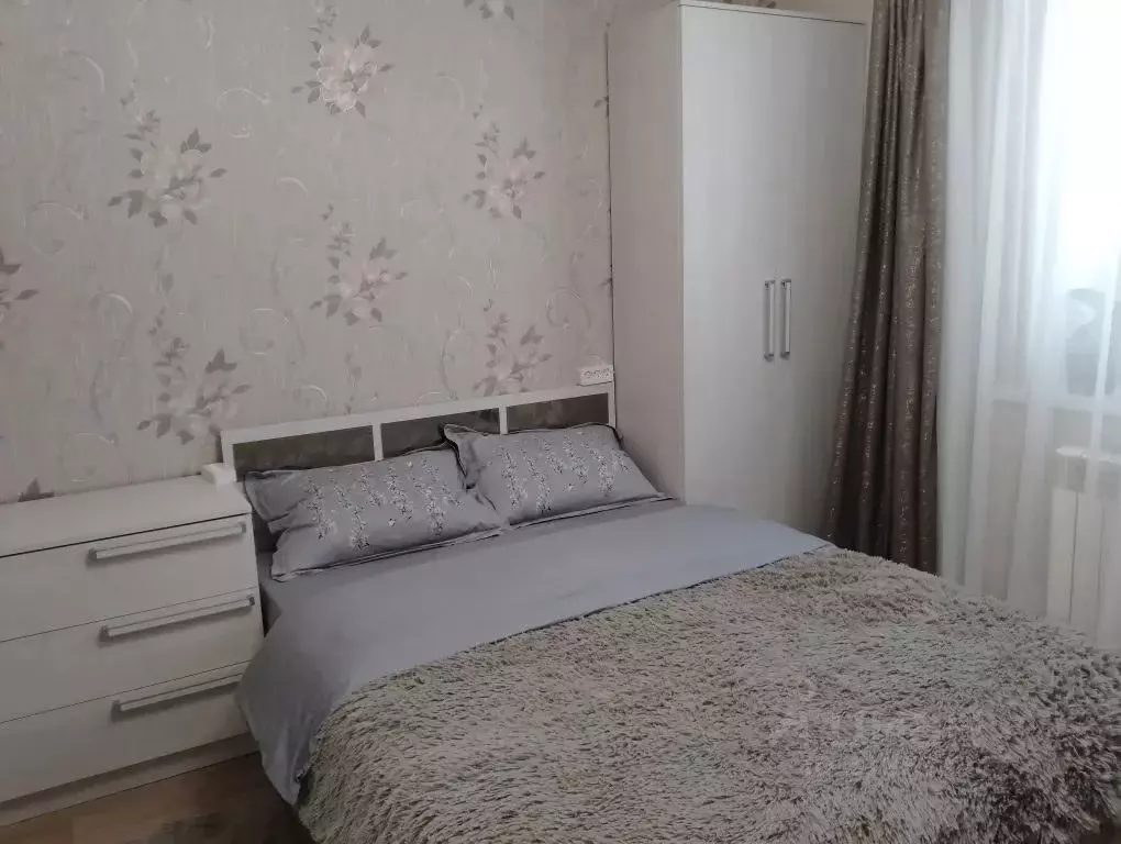 3-к кв. Воронежская область, Павловск ул. Докучаева, 24 (70.0 м) - Фото 0