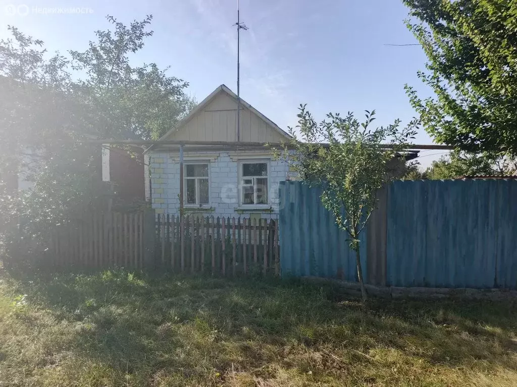 Дом в село Гостищево, Парковая улица (20 м) - Фото 2