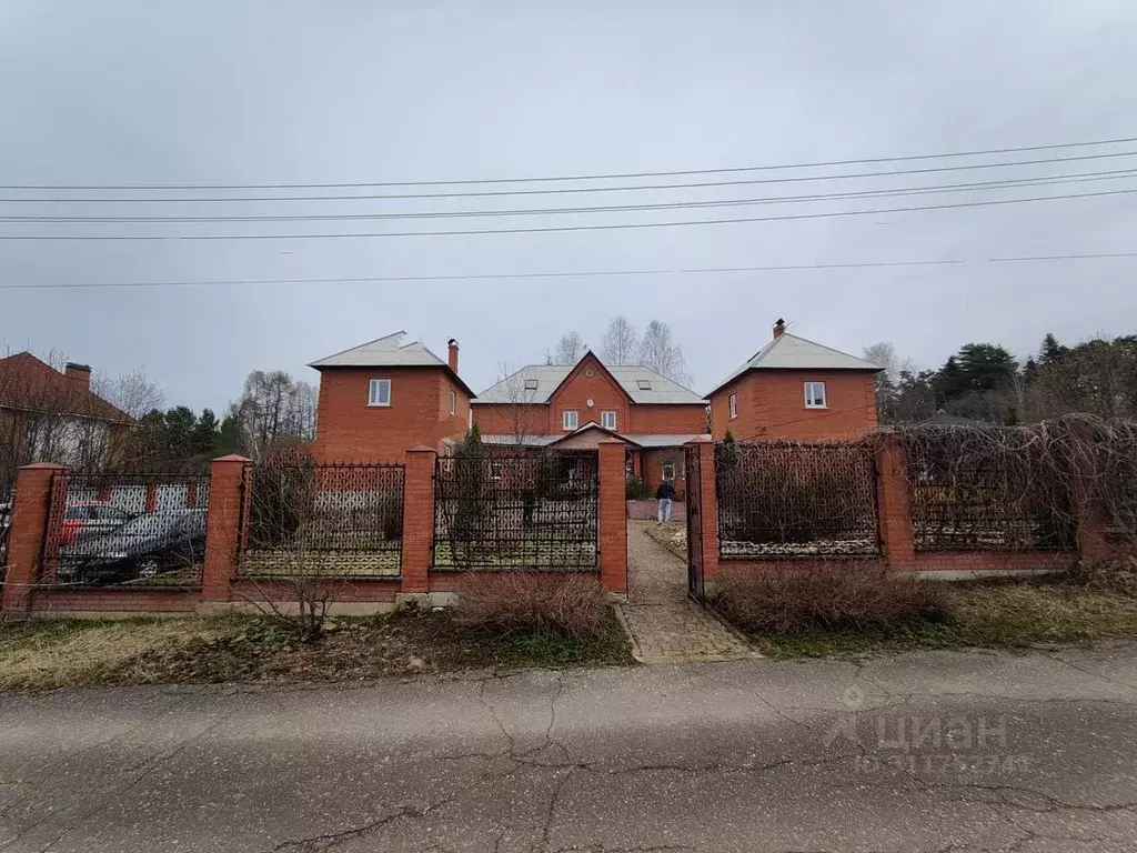 Коттедж в Московская область, Сергиево-Посадский городской округ, ... - Фото 0