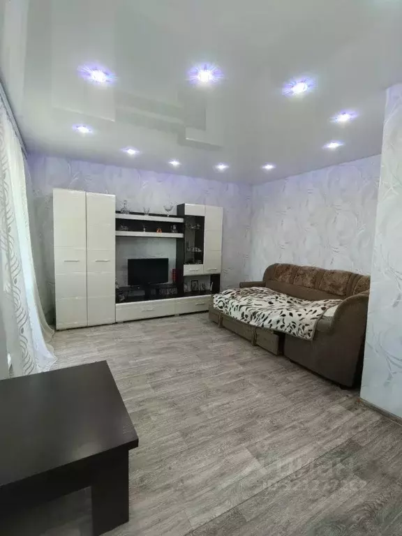 1-к кв. Кемеровская область, Прокопьевск Тырган мкр, 10-й мкр, 52 ... - Фото 2