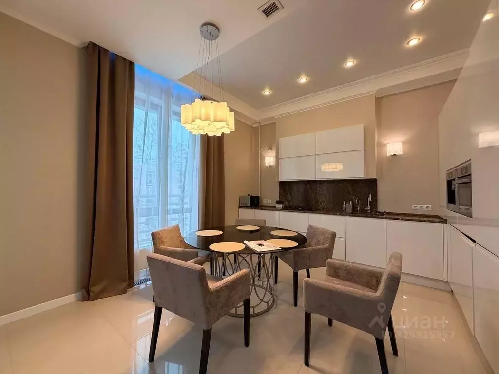 3-к кв. Татарстан, Казань ул. Горького, 3В (120.0 м) - Фото 2