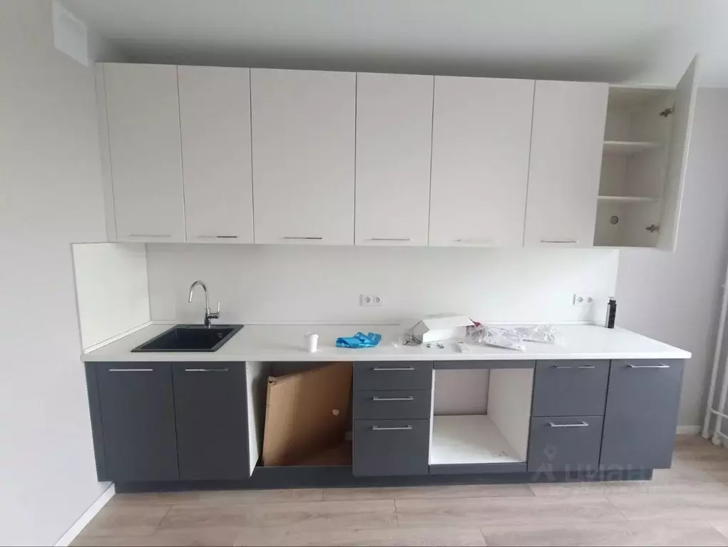 3-к кв. Московская область, Химки Клязьма-Старбеево мкр, Ивакино кв-л, ... - Фото 1