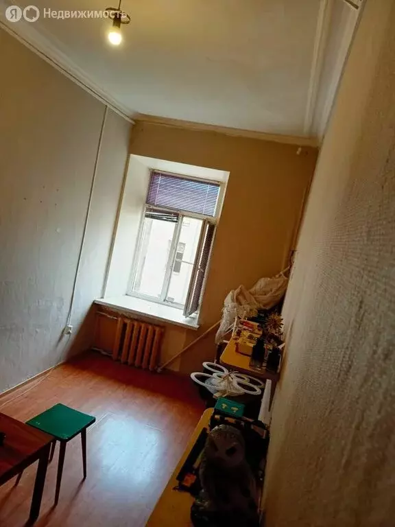 1к в 8-комнатной квартире (12 м) - Фото 0