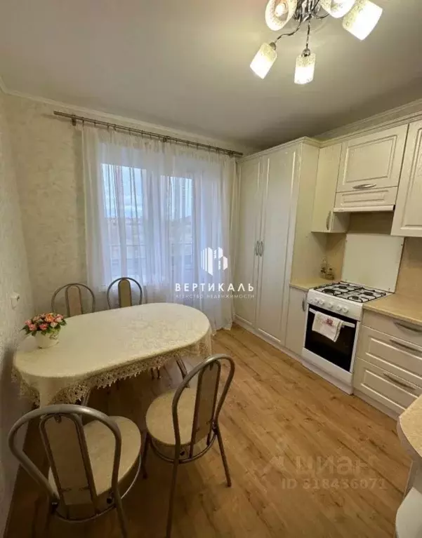 2-к кв. Новгородская область, Великий Новгород Озерная ул., 14 (49.0 ... - Фото 1