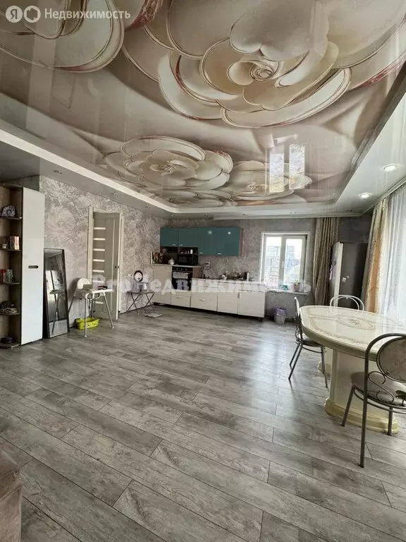 Дом в село Сукпак, Первомайская улица (110 м) - Фото 1