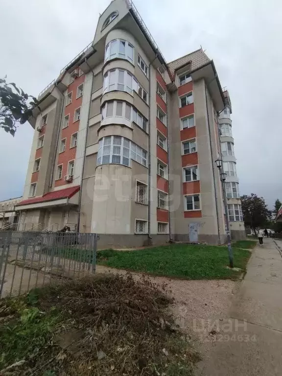 5-к кв. Калужская область, Малоярославец ул. Российских Газовиков, 7 ... - Фото 2