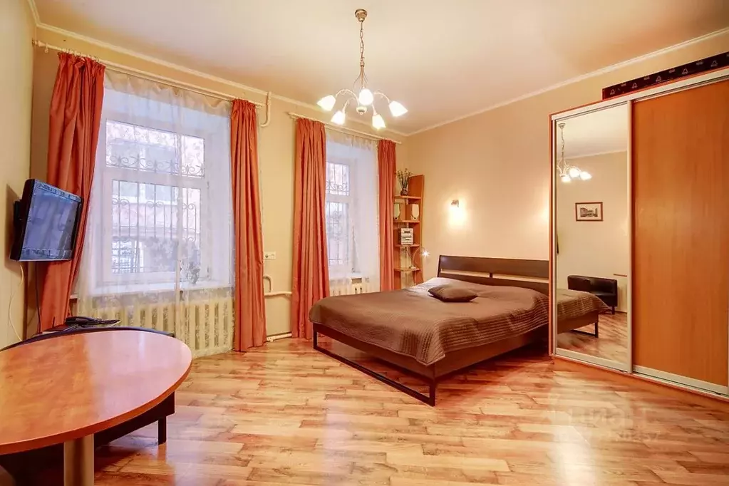 Студия Санкт-Петербург Невский просп., 51 (32.0 м) - Фото 0