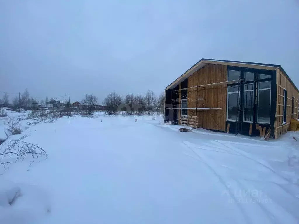 Дом в Вологодская область, Череповецкий район, Ирдоматское с/пос, д. ... - Фото 1