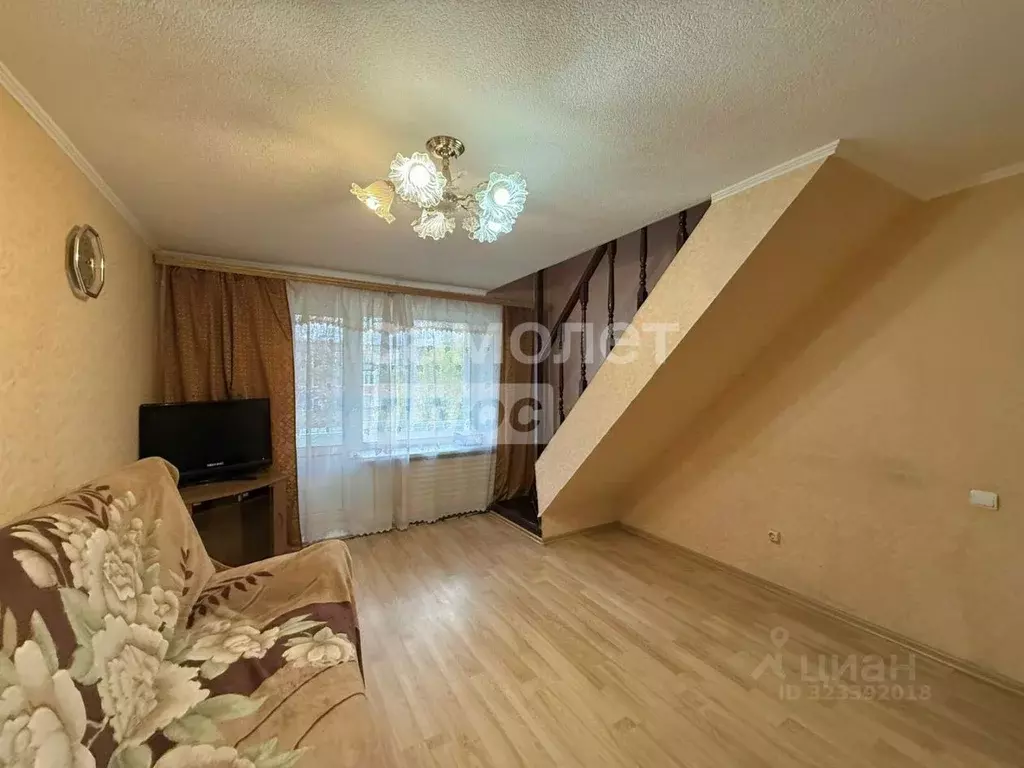 3-к кв. Пензенская область, Пенза просп. Победы, 77А (70.0 м) - Фото 1