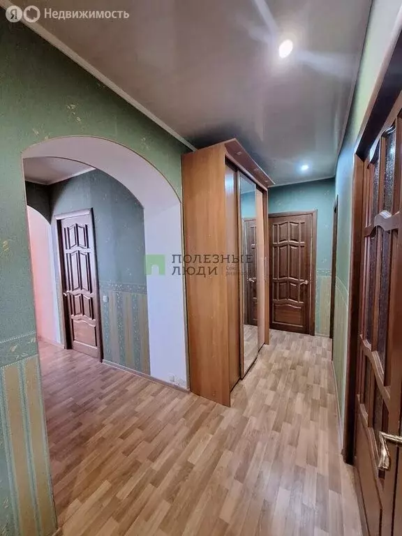 3-комнатная квартира: Орёл, площадь Поликарпова, 10 (71 м) - Фото 1