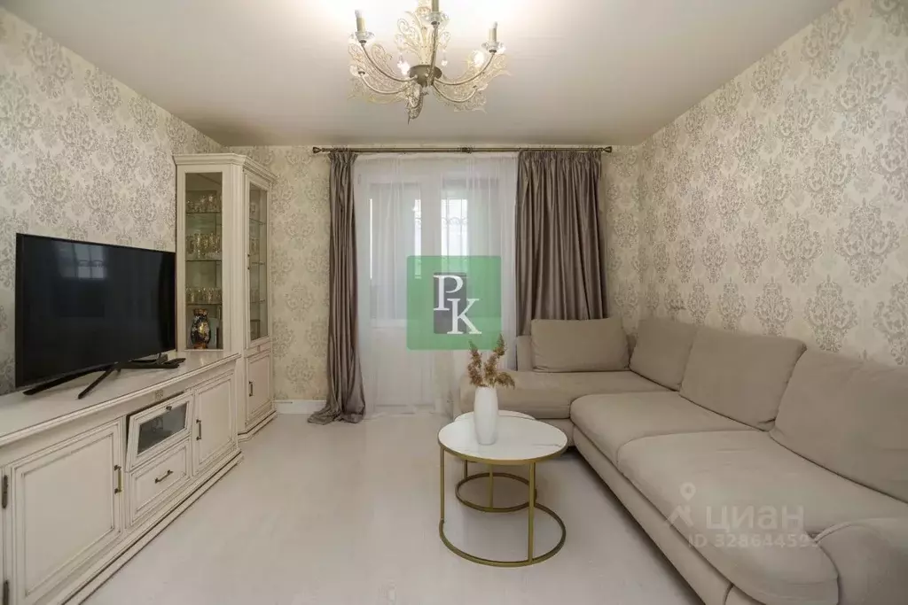 2-к кв. Севастополь ул. Комбрига Потапова, 21 (60.3 м) - Фото 1