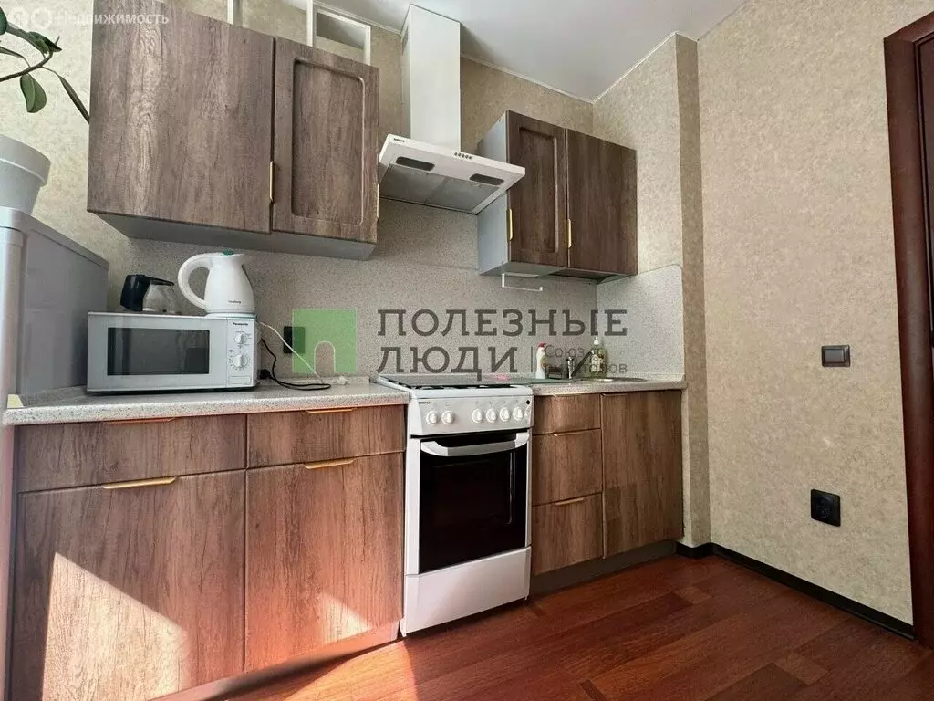 2-комнатная квартира: Ижевск, улица Ломоносова, 2 (58.5 м) - Фото 2