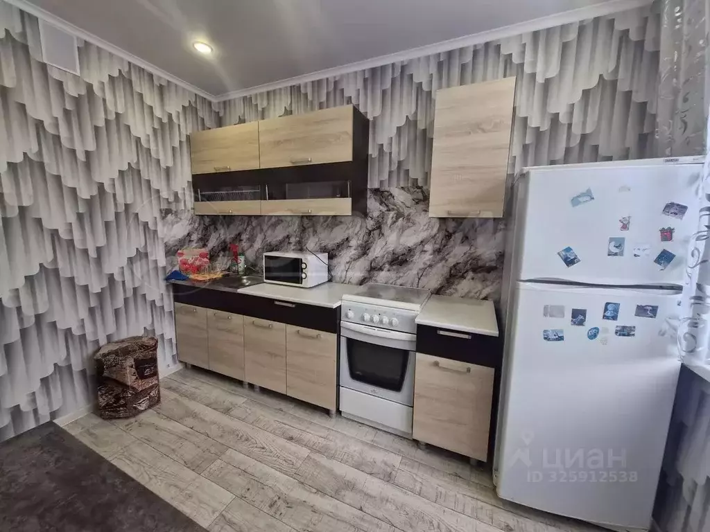 2-к кв. Тюменская область, Тобольск 7А мкр, 7А (52.0 м) - Фото 2