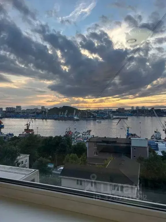 2-к кв. Приморский край, Владивосток ул. Калинина, 115А (65.0 м) - Фото 1