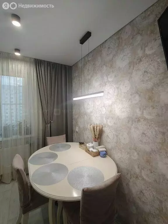 2-комнатная квартира: Казань, улица Адоратского, 5 (51 м) - Фото 1