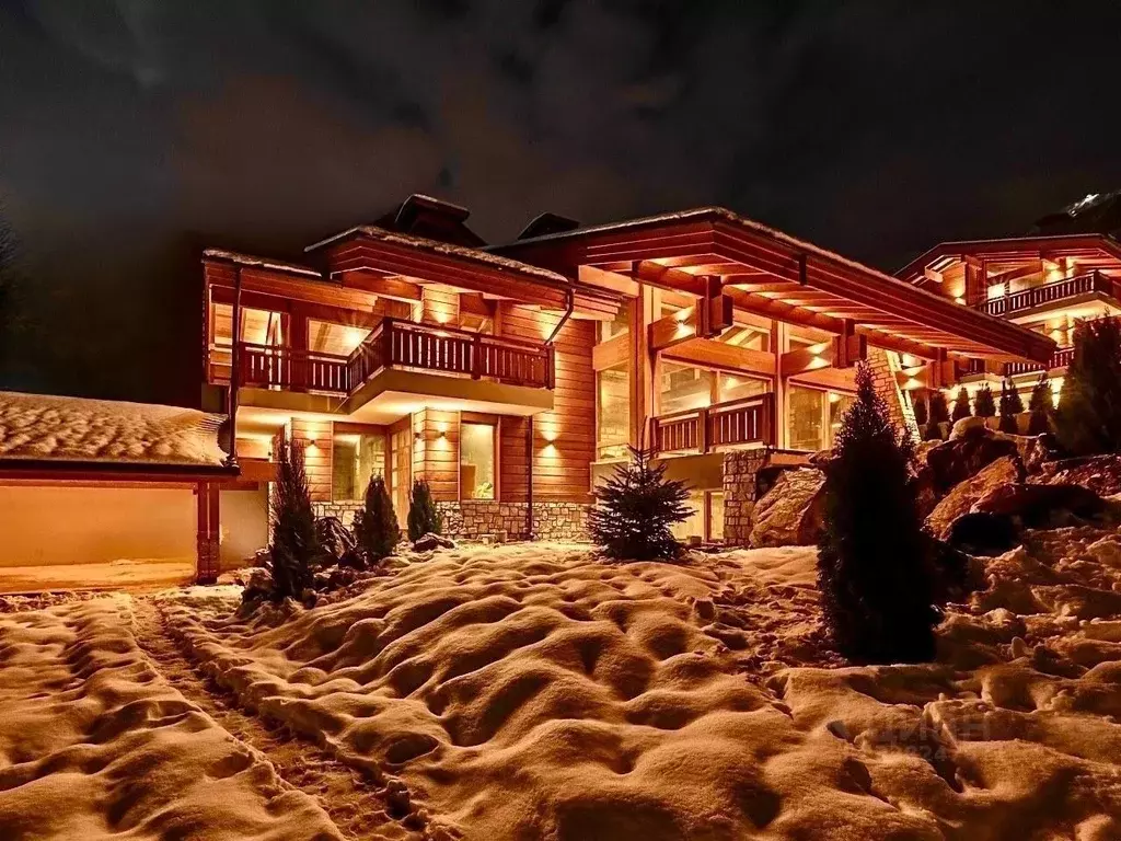 Дом в Краснодарский край, Сочи с. Эстосадок,  (600 м) - Фото 1