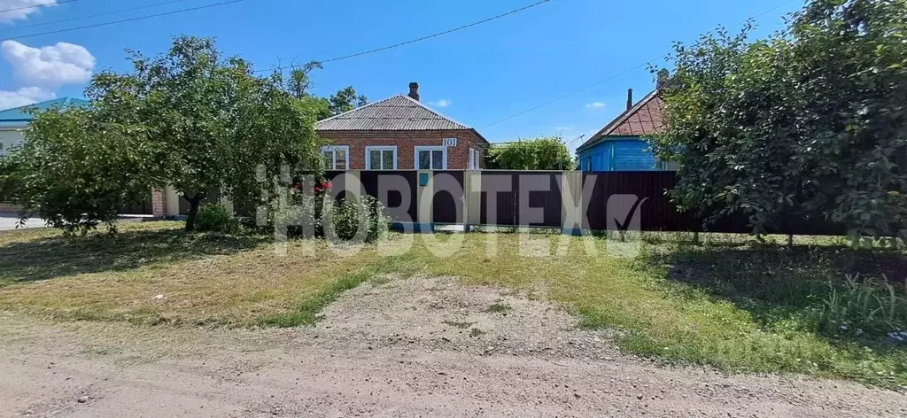 Дом в Краснодарский край, Каневская ст-ца ул. Чигиринская, 101 (59 м) - Фото 2