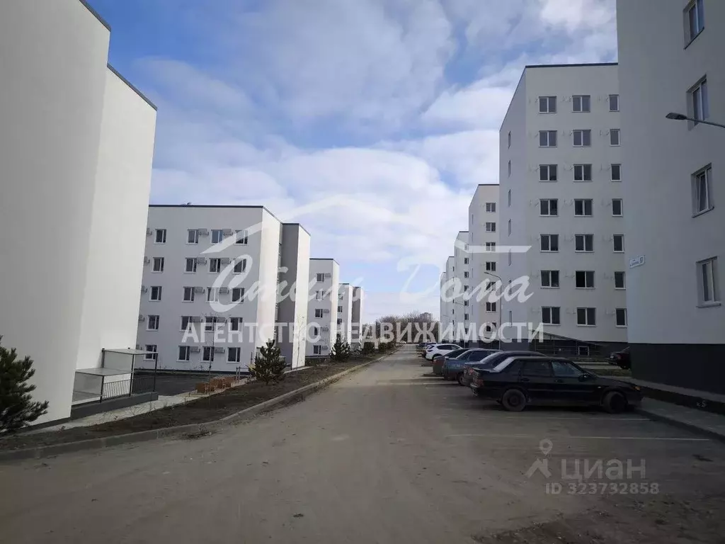 3-к кв. Волгоградская область, Волгоград ул. Ломоносова, 70 (56.4 м) - Фото 1