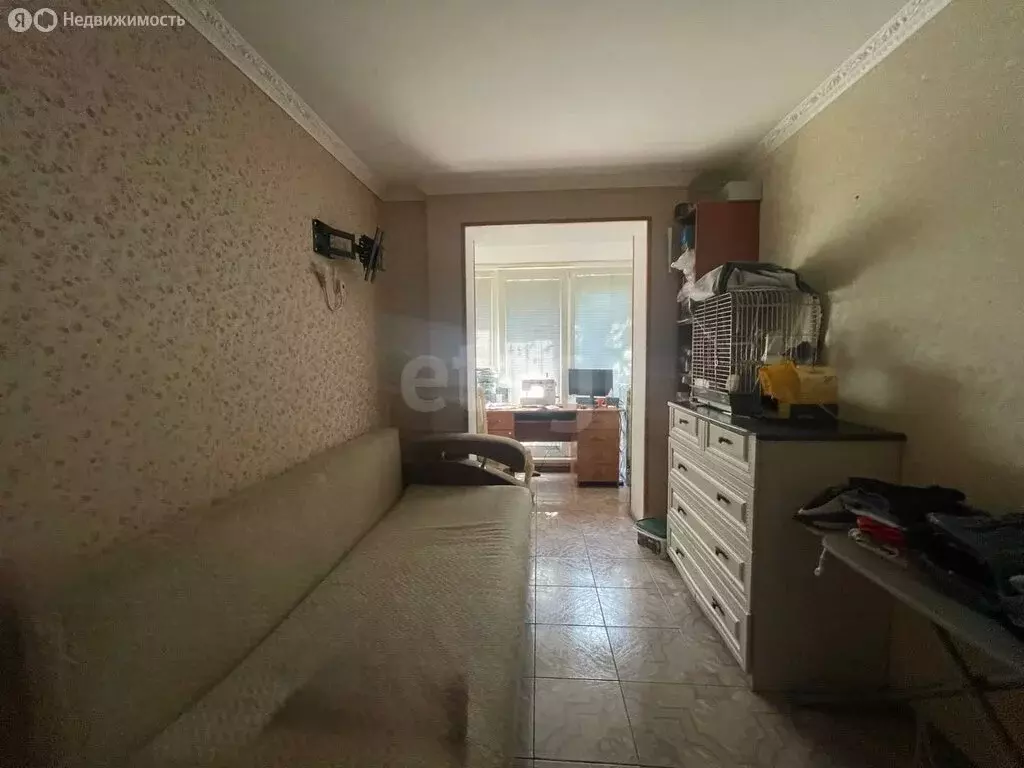 3-комнатная квартира: Алушта, Симферопольская улица, 30 (57.4 м) - Фото 1