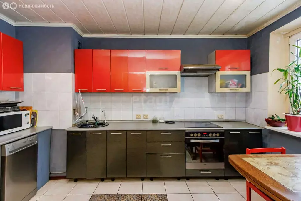 5-комнатная квартира: Тюмень, улица Николая Чаплина, 121 (115 м) - Фото 2