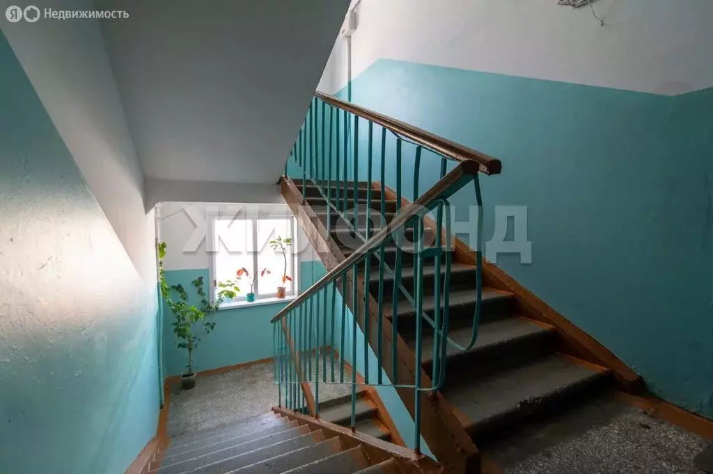 1-комнатная квартира: Барнаул, улица Георгия Исакова, 175 (31.1 м) - Фото 1