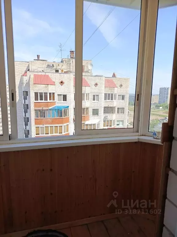 1-к кв. Удмуртия, Ижевск ул. Ворошилова, 121 (44.0 м) - Фото 0