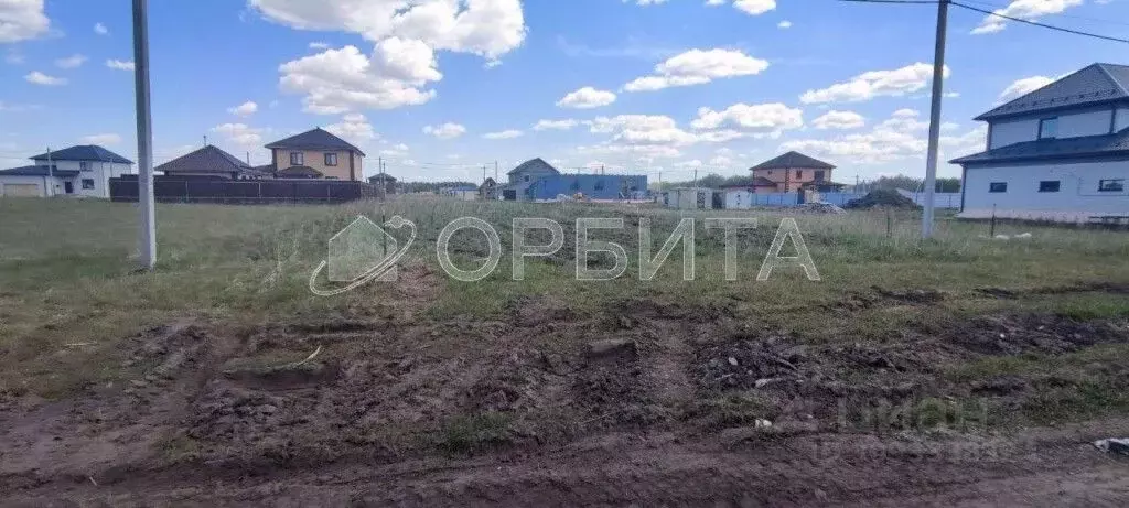 Участок в Тюменская область, Тюменский район, д. Падерина Луговая ул. ... - Фото 1