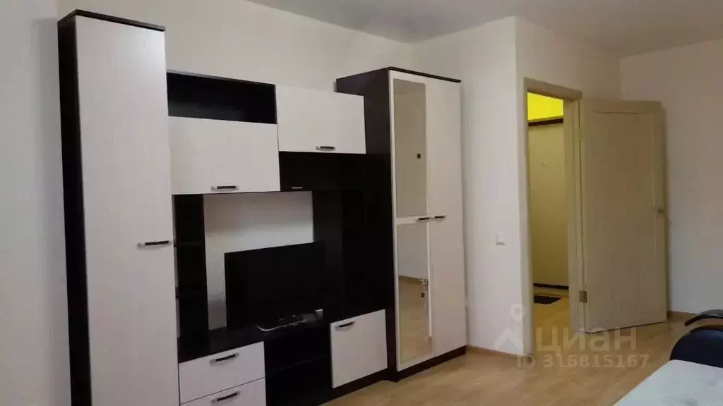 1-к кв. Башкортостан, Уфа Бакалинская ул., 64/1 (35.0 м) - Фото 1