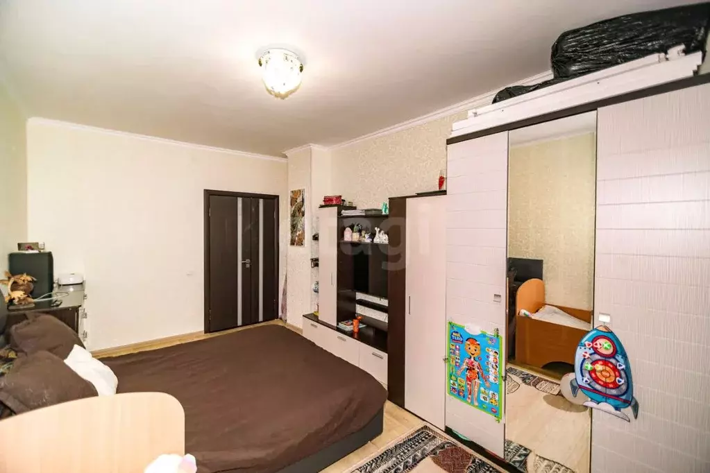 1-к кв. Ханты-Мансийский АО, Сургут ул. Ивана Захарова, 2 (43.3 м) - Фото 0