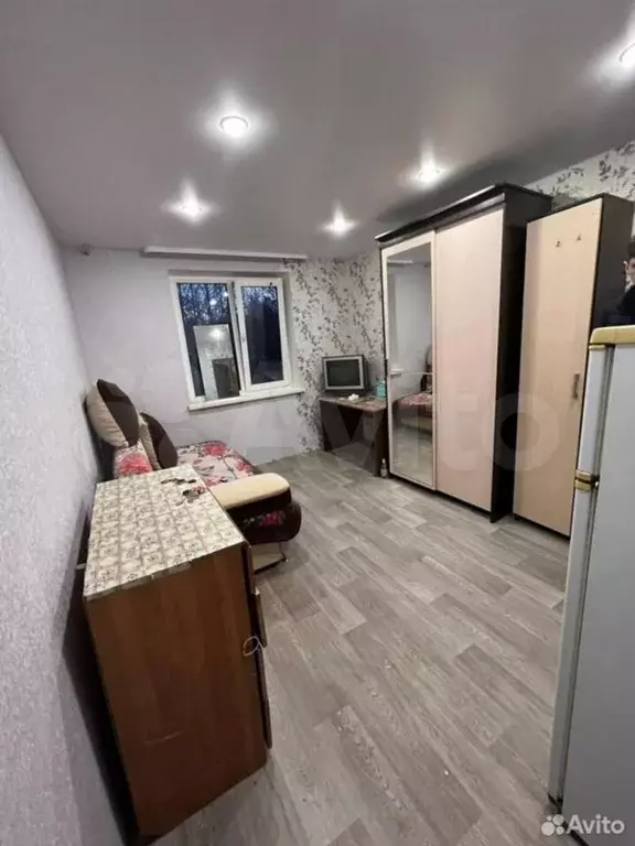 Комната 12 м в 2-к., 1/9 эт. - Фото 0