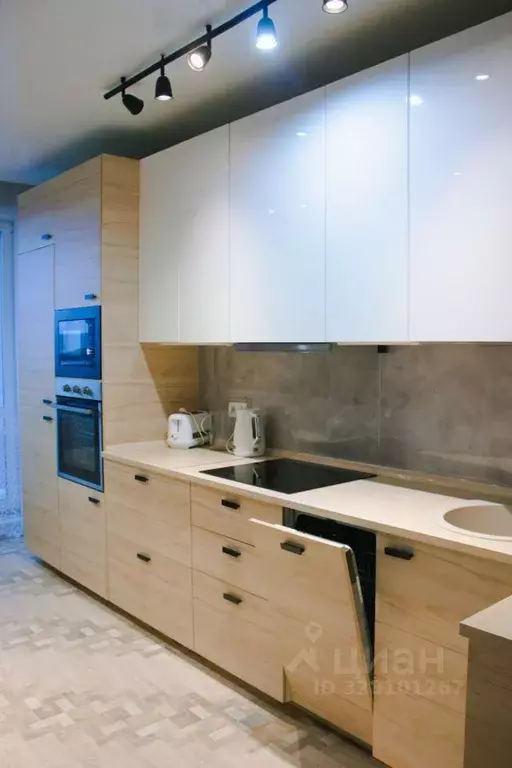 3-к кв. Пермский край, Пермь Светлогорская ул., 11 (82.7 м) - Фото 2