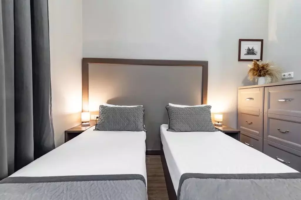 Комната Санкт-Петербург Невский просп., 120 - Фото 1