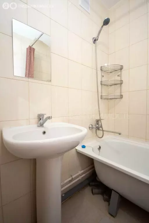 1-комнатная квартира: Тюмень, улица Алексея Леонова, 36 (35.5 м) - Фото 1