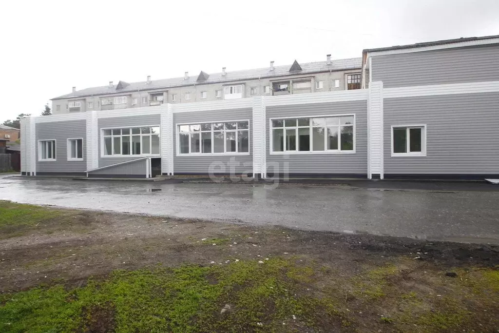 2-комнатная квартира: Заводоуковск, улица Мелиораторов, 10 (50.3 м) - Фото 2