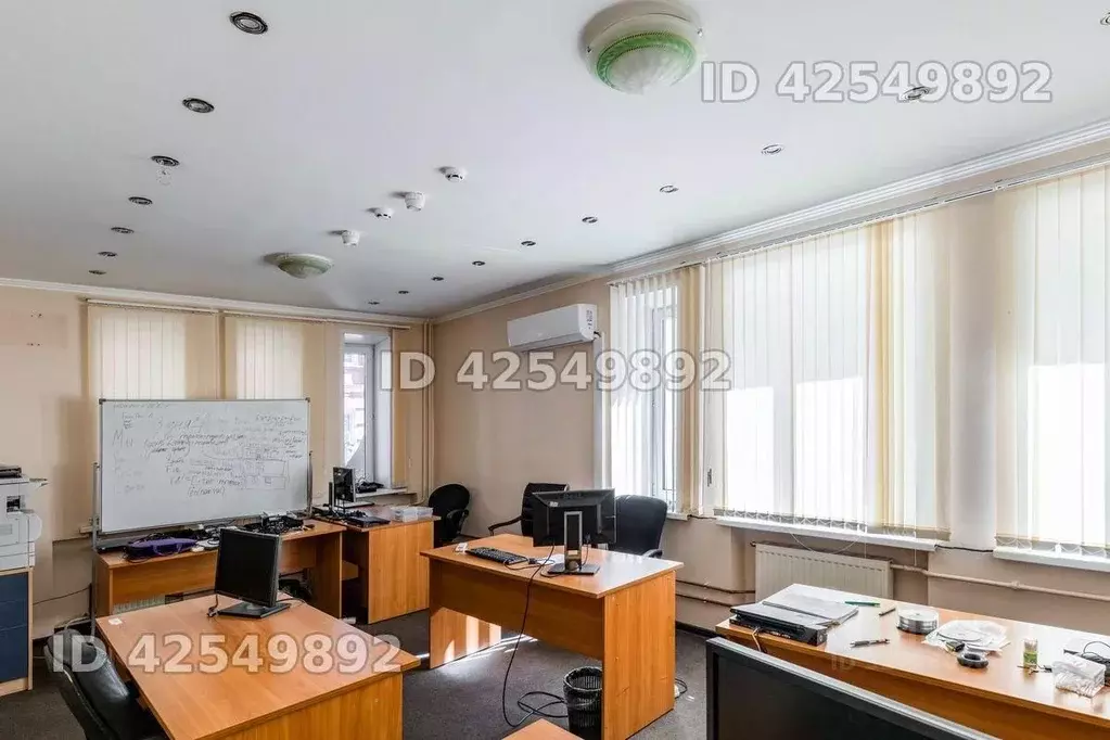 Офис в Москва Моховая ул., 11С13 (790 м) - Фото 2