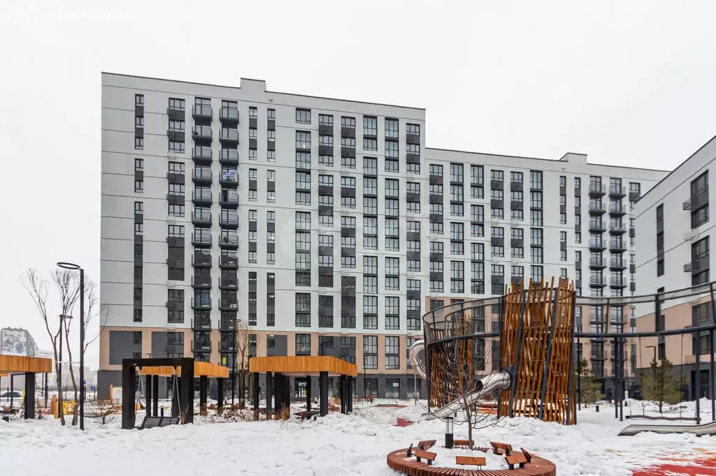 2-комнатная квартира: Тюмень, улица Первооткрывателей, 9 (51.6 м) - Фото 1