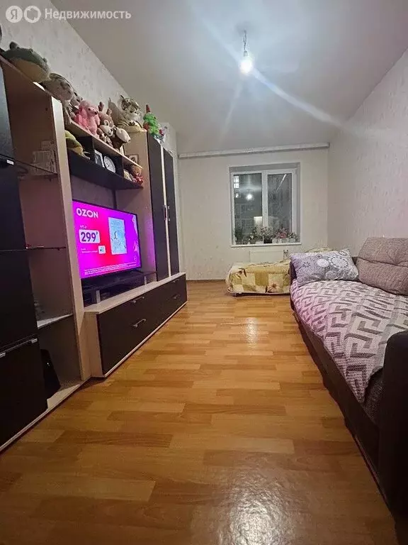 3-комнатная квартира: Пермь, улица Желябова, 16 (80.5 м) - Фото 1