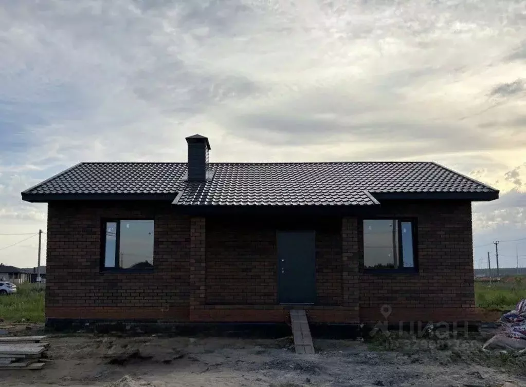 Дом в Татарстан, Лаишевский район, с. Сокуры ул. Ясная, 5 (80 м) - Фото 1