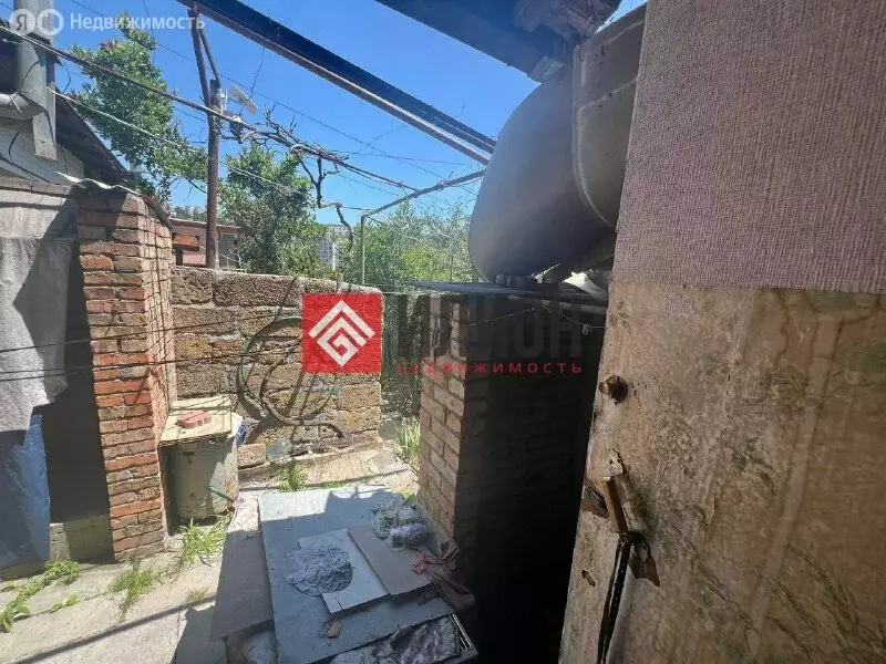 1-комнатная квартира: Ялта, Садовая улица, 37 (50 м) - Фото 0