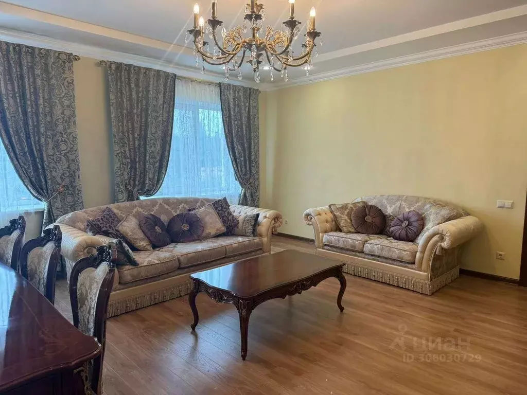 4-к кв. Самарская область, Тольятти ул. Маршала Жукова, 16 (181.0 м) - Фото 1