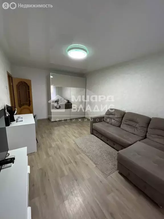 1-комнатная квартира: Омск, улица Химиков, 18 (37.8 м) - Фото 1