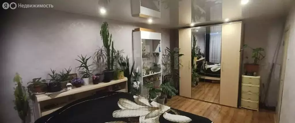 3-комнатная квартира: Сыктывкар, улица Малышева, 17 (61.9 м) - Фото 1