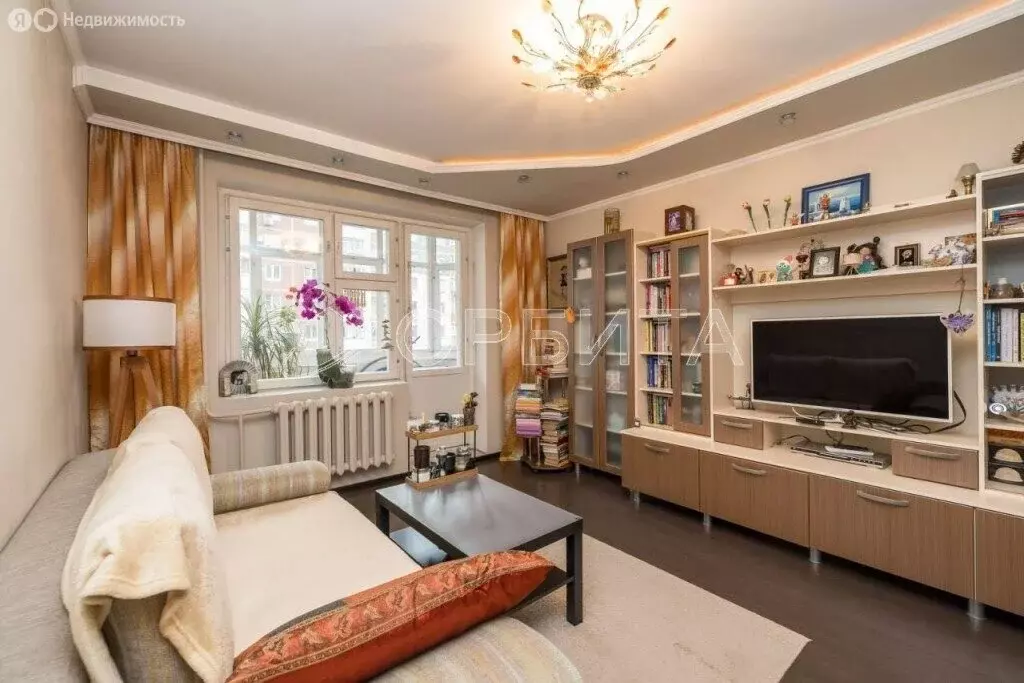 2-комнатная квартира: Тюмень, улица Пермякова, 78к1 (72.1 м) - Фото 1