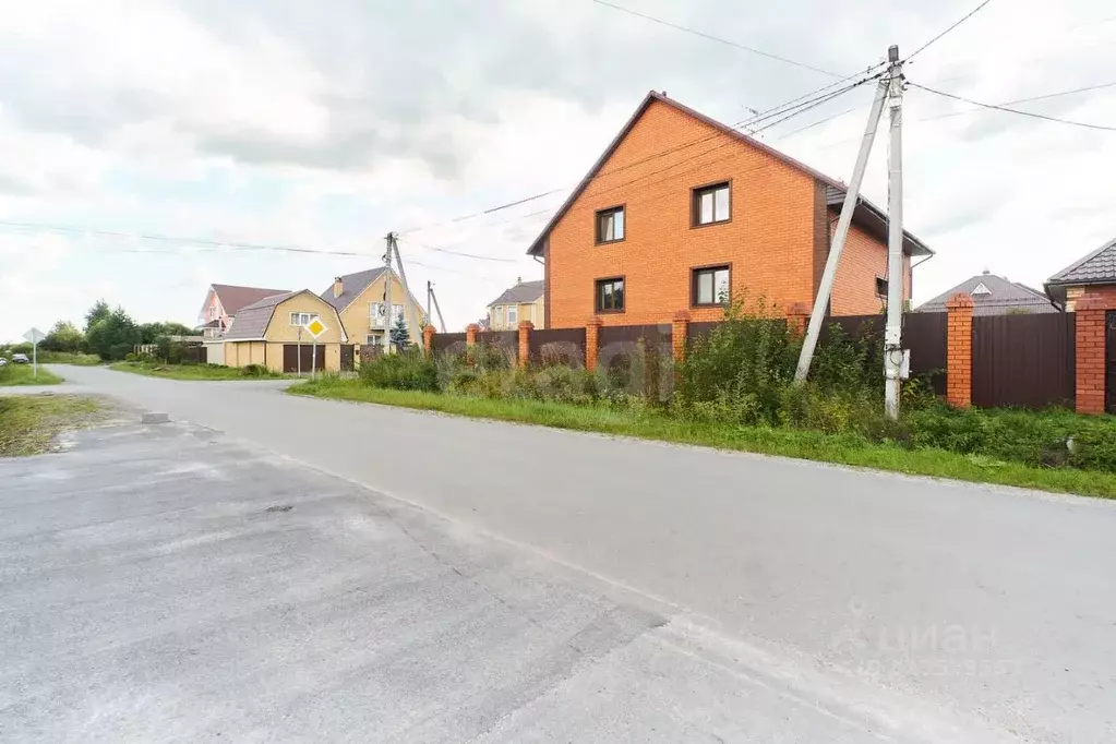 Дом в Тюменская область, Тюменский муниципальный округ, пос. ... - Фото 1