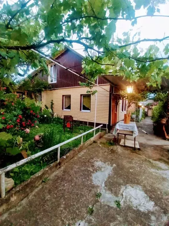 Дом в Ставропольский край, Кисловодск Школьная ул., 95 (33 м) - Фото 1