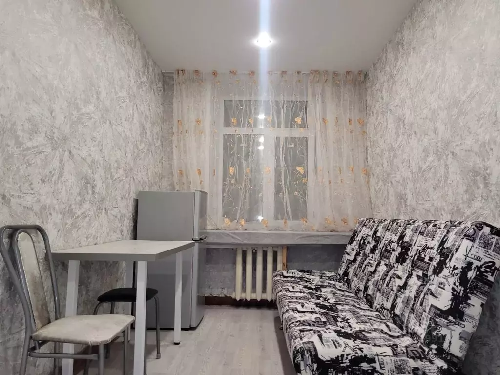 Комната Кировская область, Киров Орловская ул., 7а (14.0 м) - Фото 0
