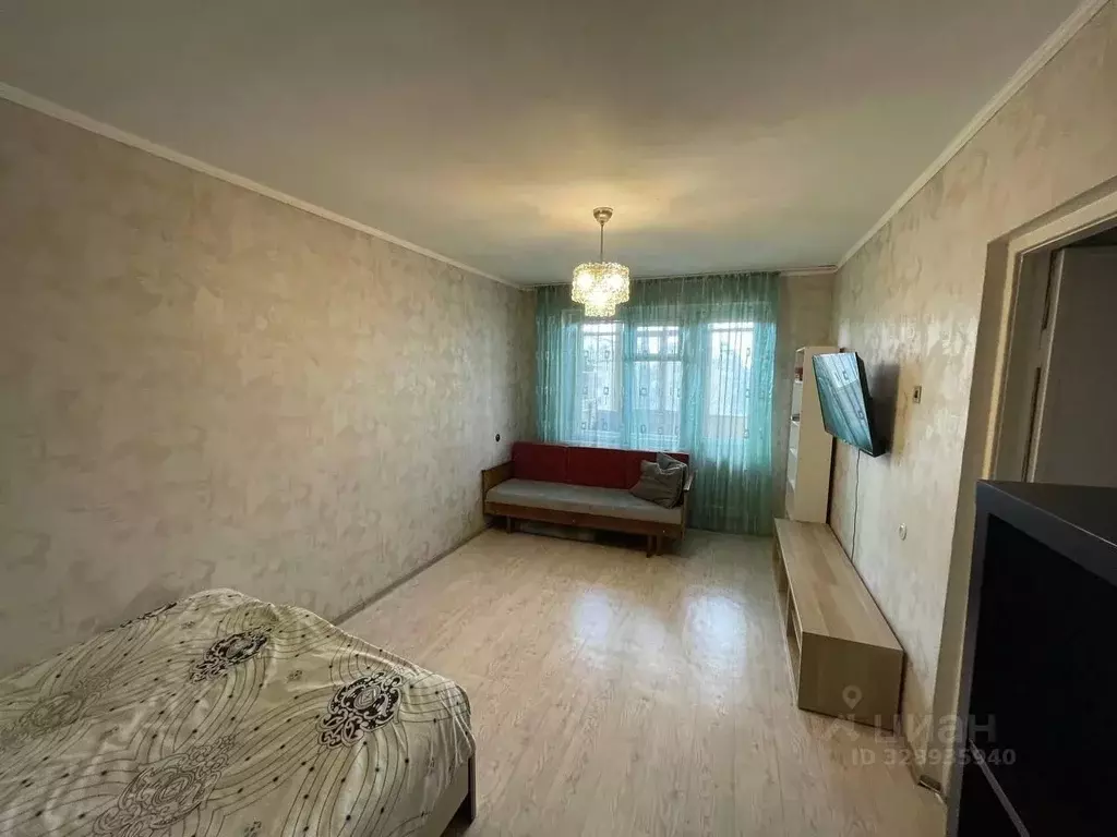 2-к кв. Омская область, Омск просп. Карла Маркса, 49 (44.0 м) - Фото 1
