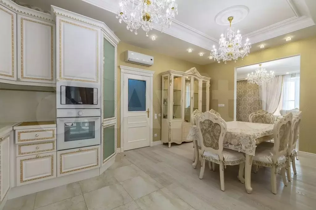 3-к. квартира, 120 м, 16/20 эт. - Фото 0