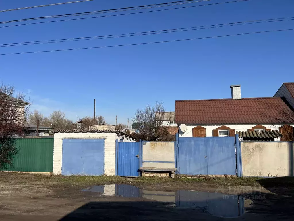 Дом в Волгоградская область, Михайловка Ереванский пер., 4 (70 м) - Фото 1