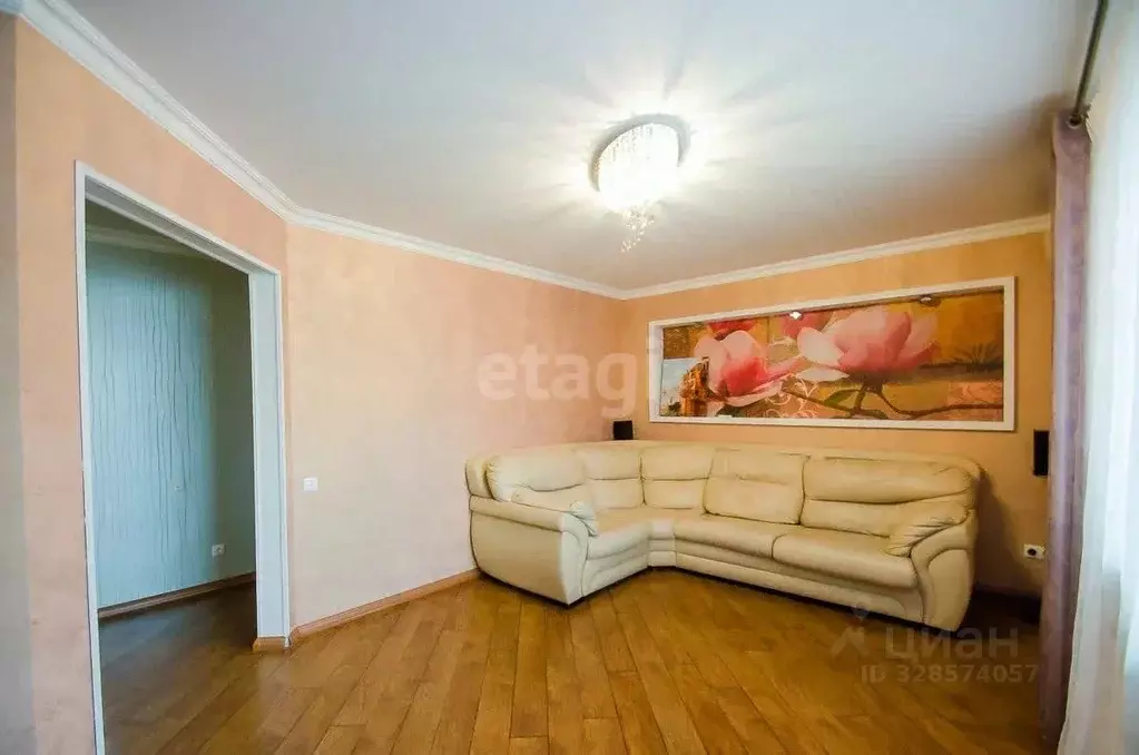 3-к кв. Липецкая область, Липецк Политехническая ул., 11 (76.0 м) - Фото 1